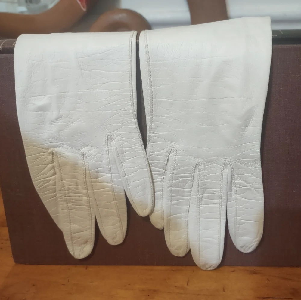 Sm Vintage Elegant White Leather Gloves Elbow Length
